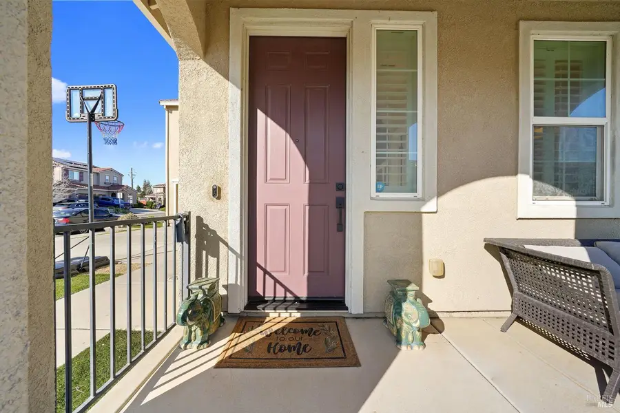615 Sitka Drive, Vacaville, CA 95687 - #3