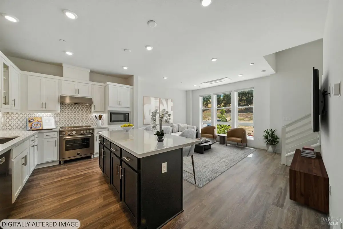 206 Verandah Avenue, Novato, CA 94945 - Image #1