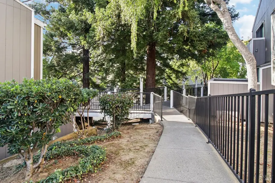 165 Oddstad Drive #10, Vallejo, CA 94589 - Image #3