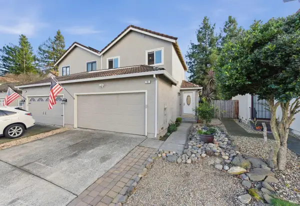 98 Francis Circle, Rohnert Park, CA 94928