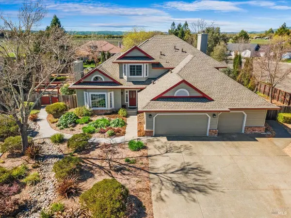 2573 Greenvale Lane, Santa Rosa, CA 95401