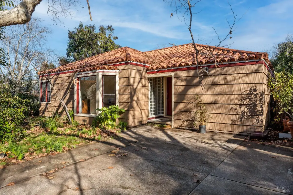 106 Gardens Avenue, Ukiah, CA 95482 - Image #1