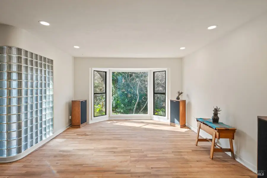 106 Gardens Avenue, Ukiah, CA 95482 - Image #3