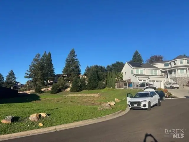 2005 Bracken Court, Santa Rosa, CA 95403 - Image #3