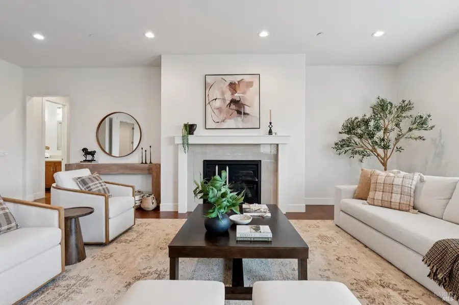 5677 Eastlake Drive, Santa Rosa, CA 95409 - #3