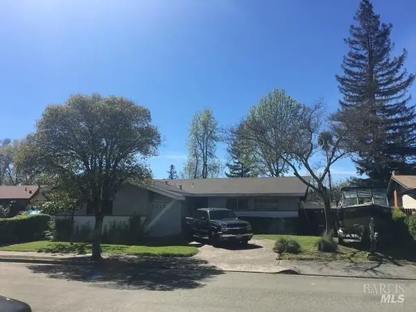 2127 Fremont Drive, Santa Rosa, CA 95409