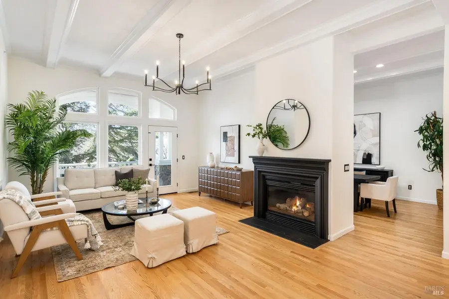 384 Arabian Way, Healdsburg, CA 95448 - #3