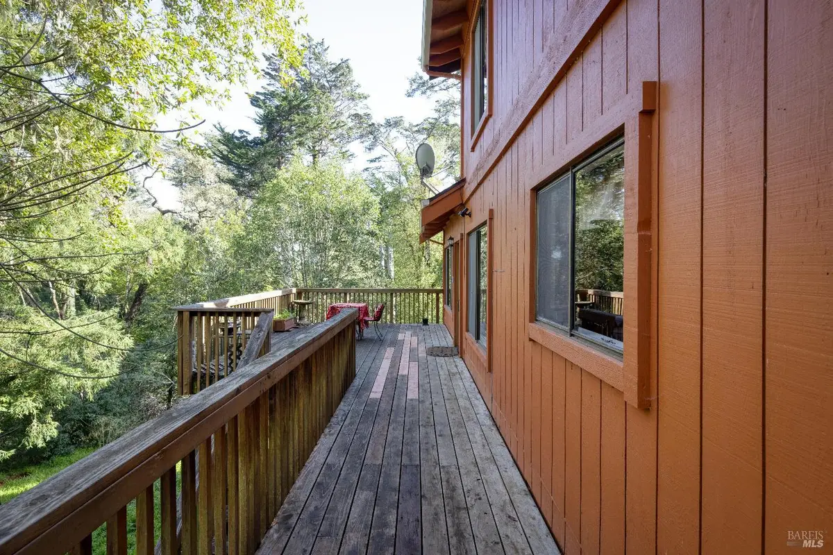 140 S Buena Vista Avenue S, Point Reyes Station, CA 94956 - Image #1