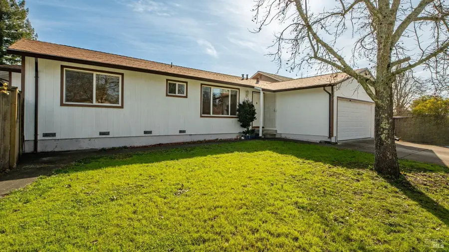 5036 Algiers Avenue, Santa Rosa, CA 95409 - Image #2