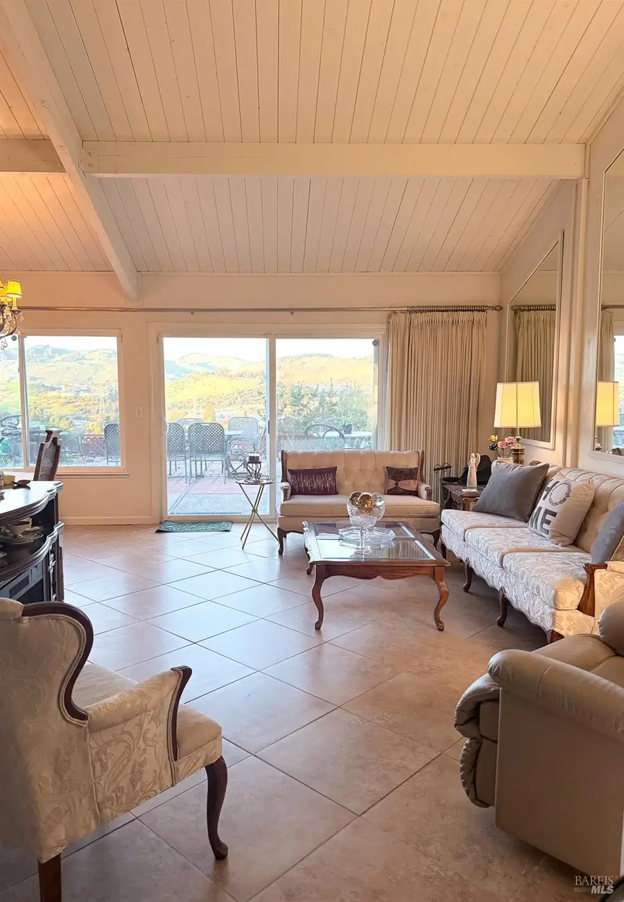 124 Gregory Lane, Vallejo, CA 94591 - Image #2