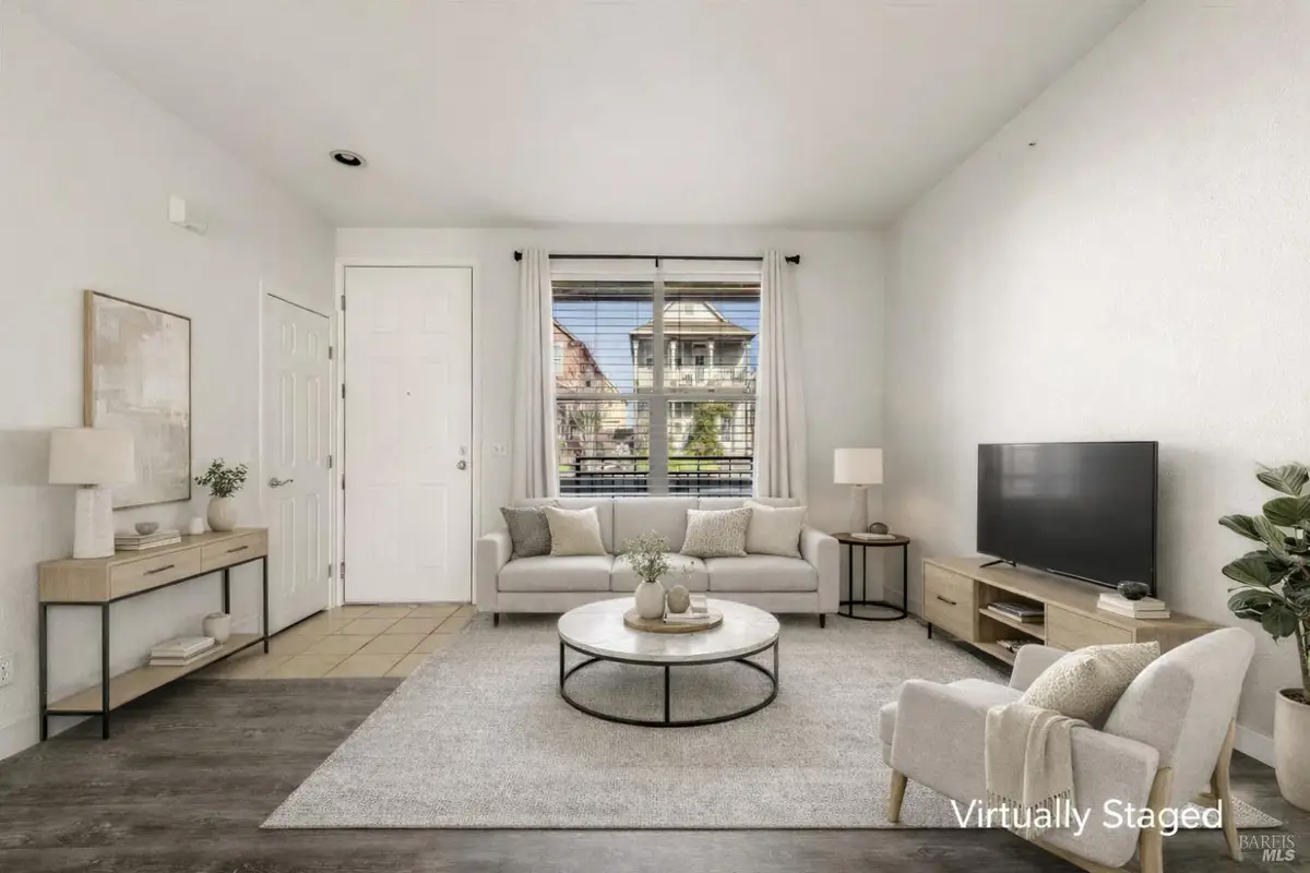 3840 Martina Avenue #104, Santa Rosa, CA 95407 - #1