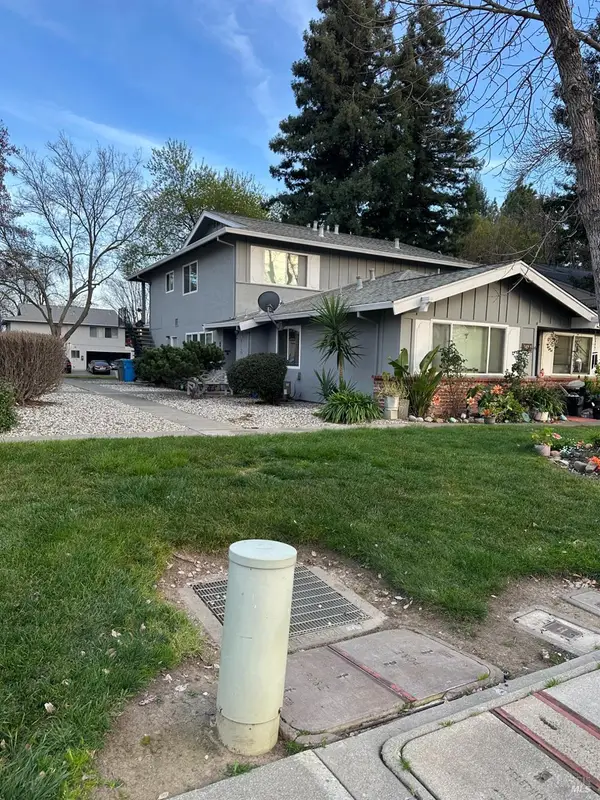 142 Del Rio Circle #2, Vacaville, CA 95687