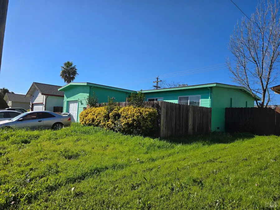 1419 Eisenhower Street, Fairfield, CA 94533 - Image #2