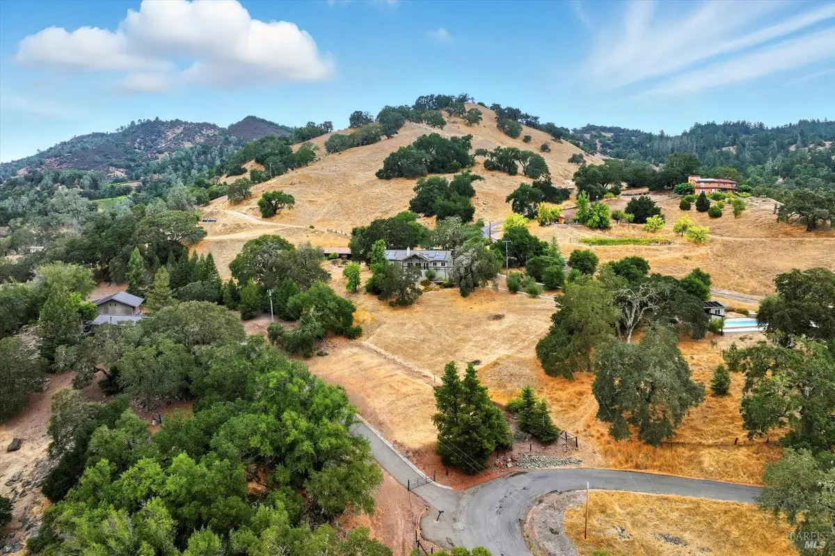 31000 Pine Mountain Road, Cloverdale, CA 95425 - Image #1