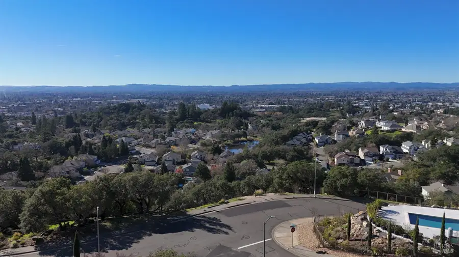 3600 Tillmont Way, Santa Rosa, CA 95403 - #3