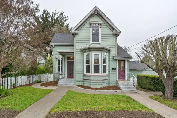 317 8th Street, Petaluma, CA 94952