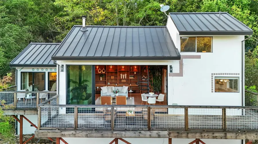 12303 Margie Lane, Glen Ellen, CA 95442 - Image #2