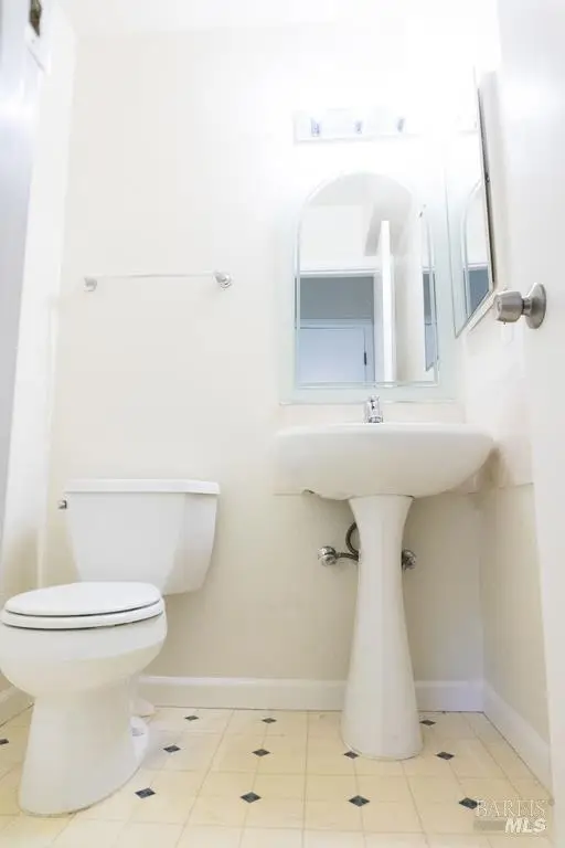 1090 Eleanor Avenue, Rohnert Park, CA 94928 - Image #3