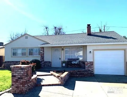365 Acacia Street, Vacaville, CA 95688
