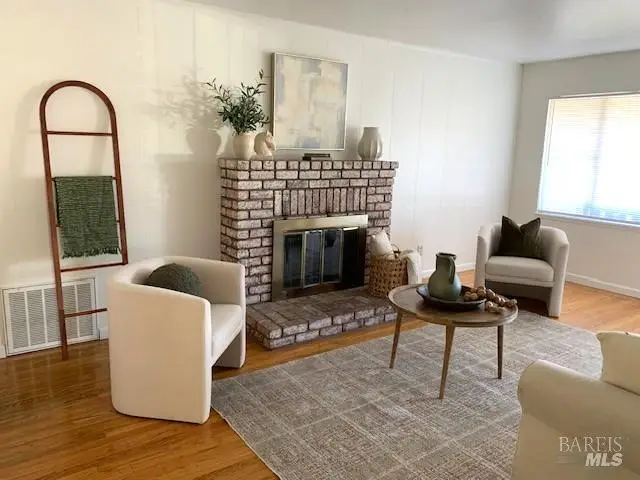 365 Acacia Street, Vacaville, CA 95688 - #2