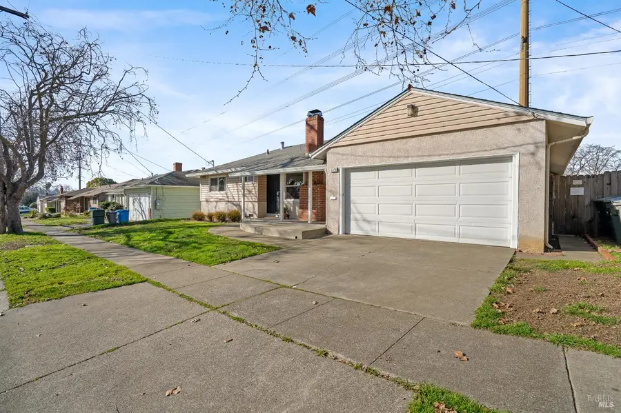 1179 Oakwood Avenue, Vallejo, CA 94591 - Image #2