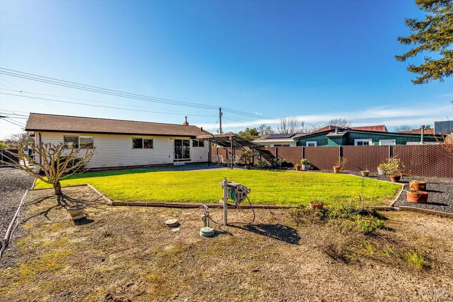 1477 Russell Avenue, Santa Rosa, CA 95403 - Image #3