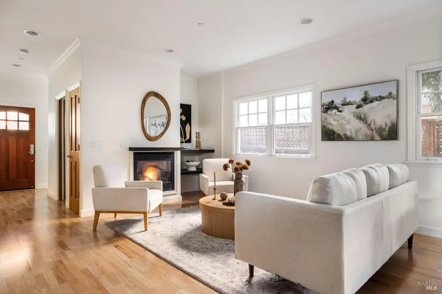 930 Martin Circle, Petaluma, CA 94952 - #3