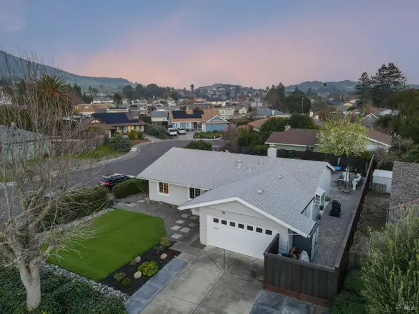 38 San Ramon Way, Novato, CA 94945