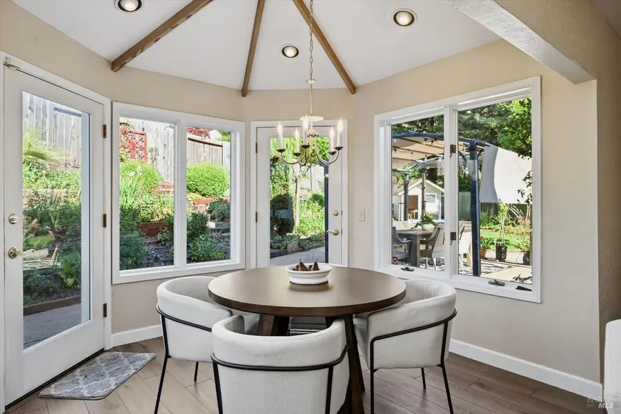 488 Casa Verde Circle, Petaluma, CA 94954 - #3