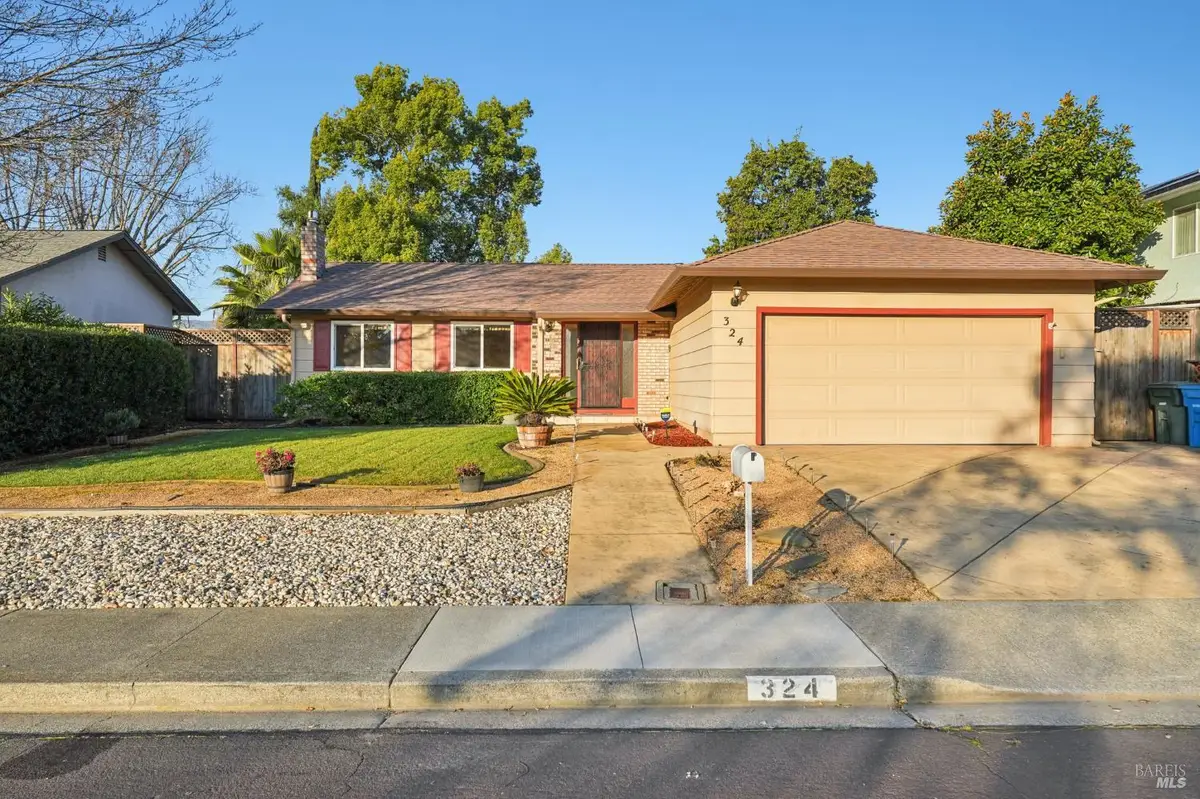 324 Woodside Circle, Vacaville, CA 95688 - Image #1