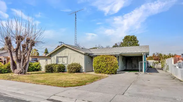 428 W F Street, Dixon, CA 95620