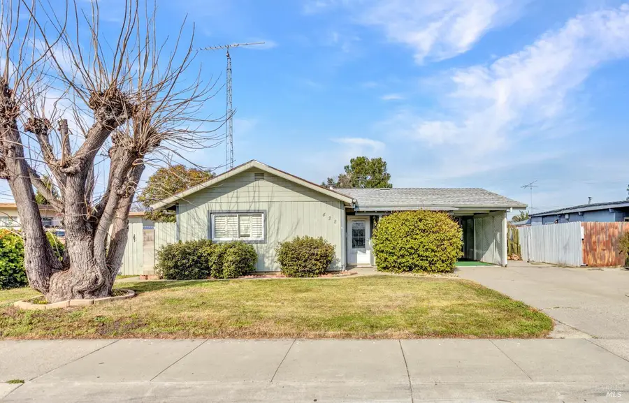 428 W F Street, Dixon, CA 95620 - Image #2