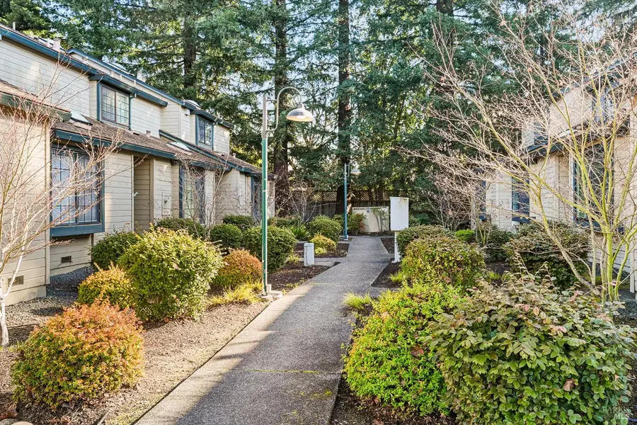 1220 North Street, Santa Rosa, CA 95404 - Image #3