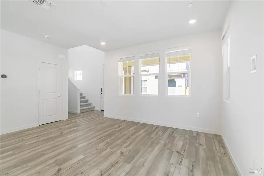 122 Flounder Street, Suisun City, CA 94585 - #2