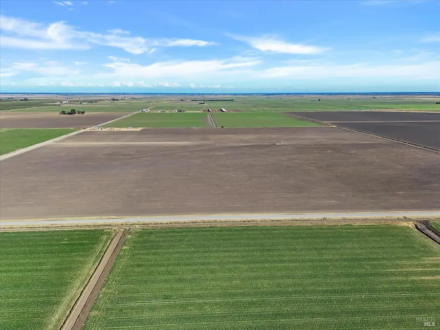 7788 Trefoil Road, Dixon, CA 95620 - Image #2