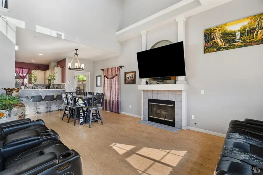 2358 Wicket Avenue, Santa Rosa, CA 95403 - #2