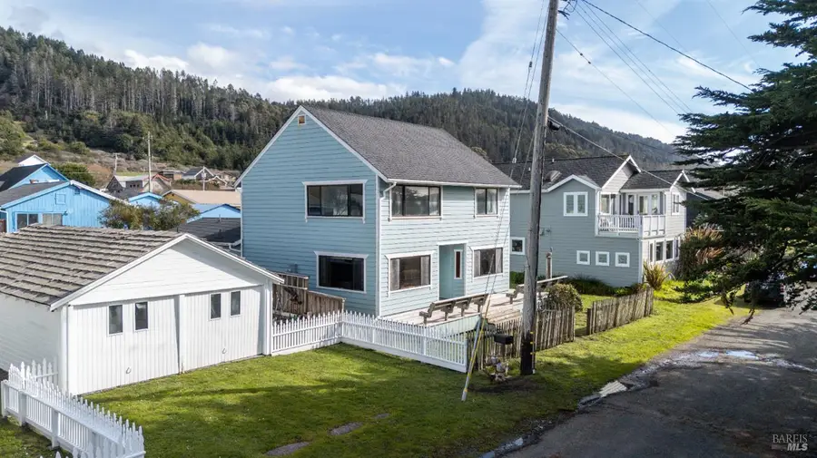 37043 Omega Drive, Westport, CA 95488 - #2