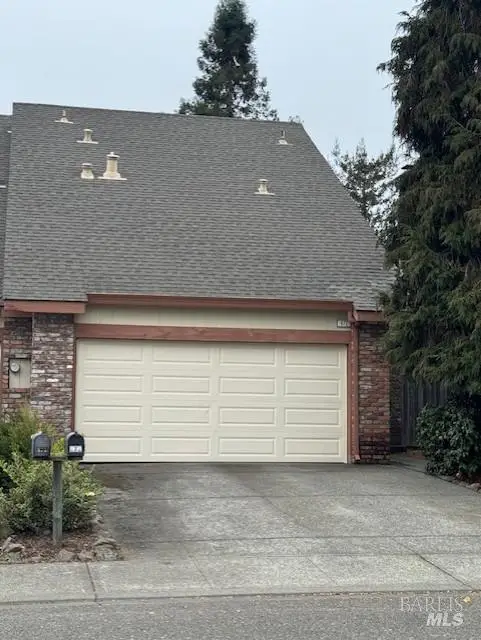 872 Hudis Street, Rohnert Park, CA 94928