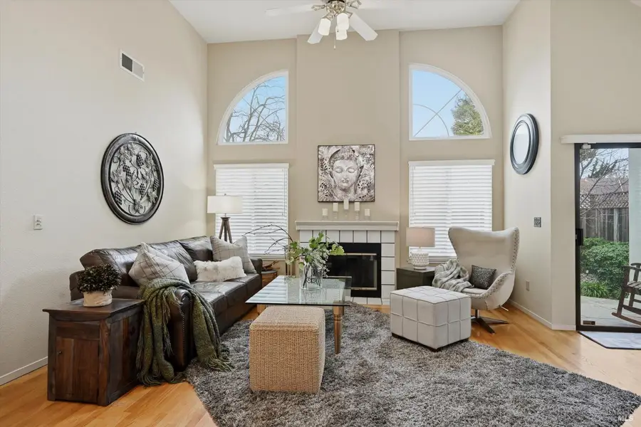 29 Valley West Circle, Napa, CA 94558 - #3