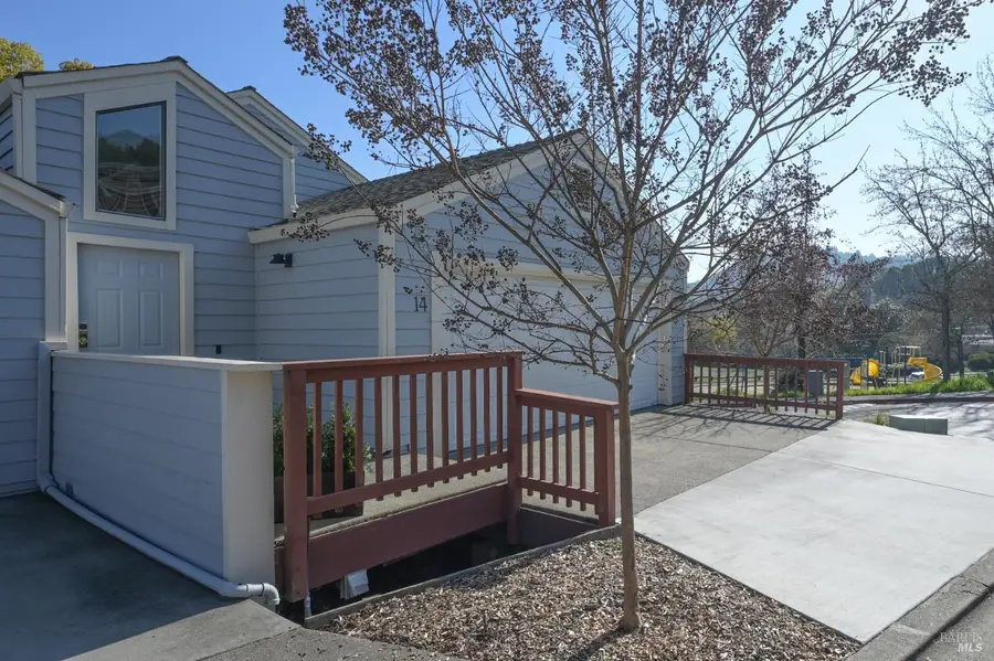 14 Summerhill Court, San Rafael, CA 94903 - #3