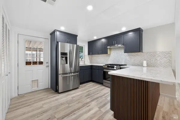 503 Corte Naranja, Rohnert Park, CA 94928