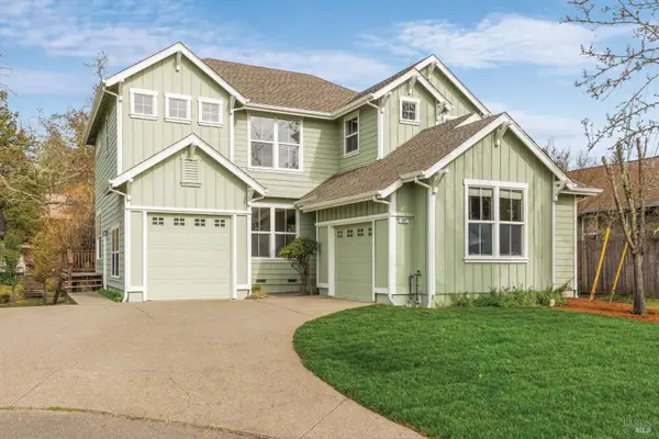 397 Parkview Drive, Healdsburg, CA 95448