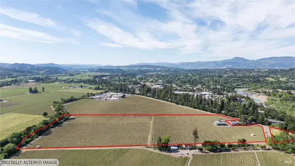 390 Magnolia Drive, Healdsburg, CA 95448