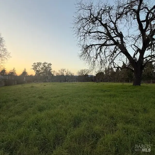 20564 Broadway, Sonoma, CA 95476