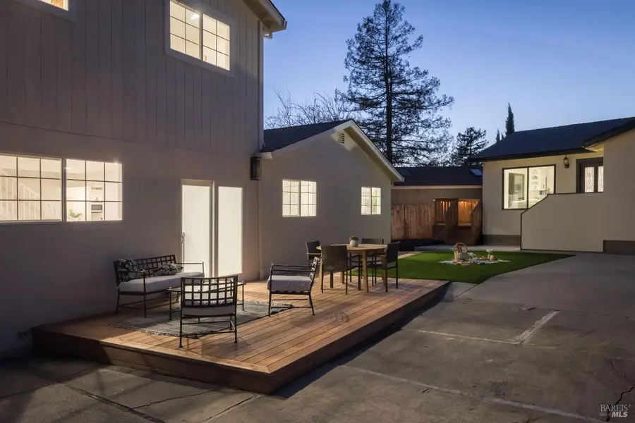 1111 Saint Vincent Court, Petaluma, CA 94954 - #3