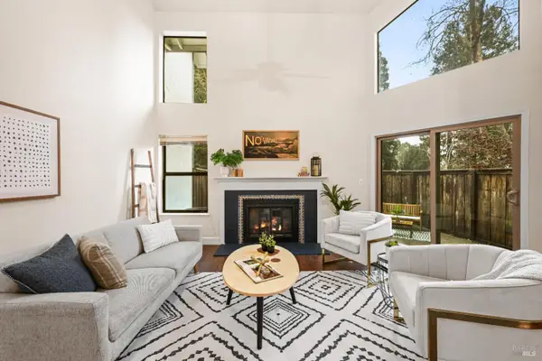 2403 Marylyn Circle, Petaluma, CA 94954