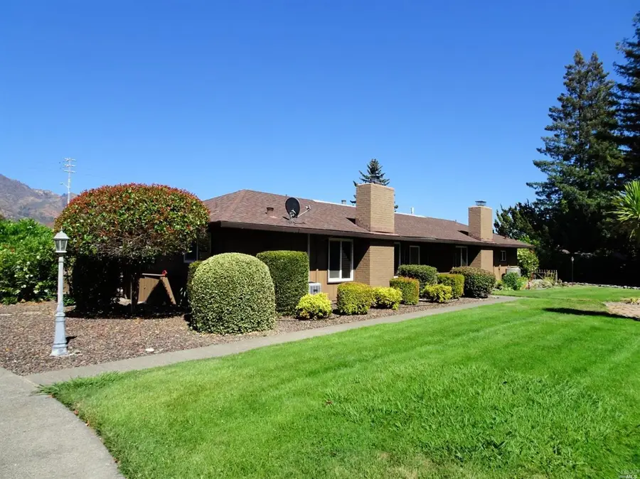 6 Woodgreen Street, Santa Rosa, CA 95409 - #2