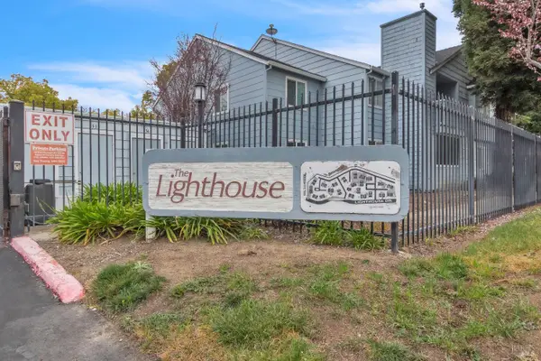 511 Lighthouse Drive, Vallejo, CA 94590