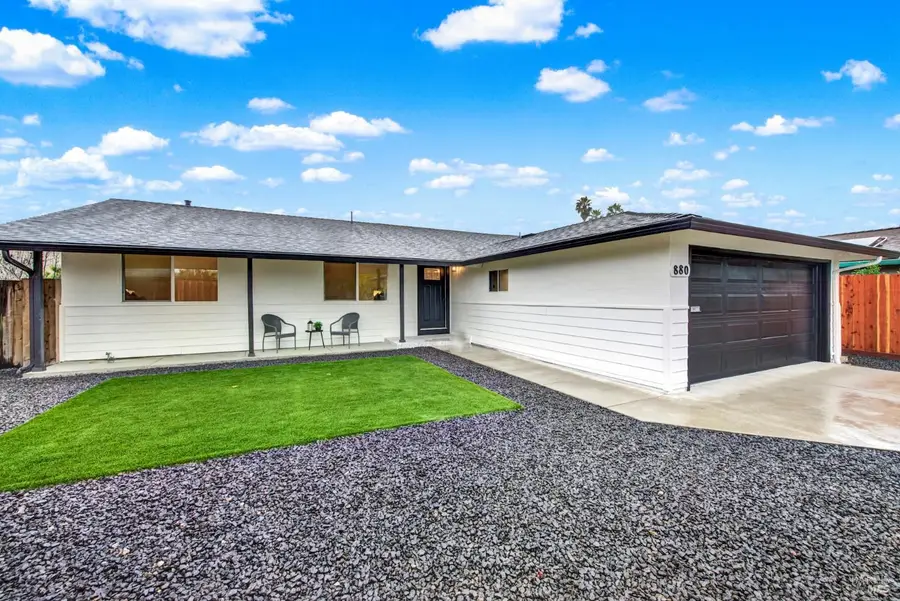 880 Trysail Court, Vacaville, CA 95687 - #2