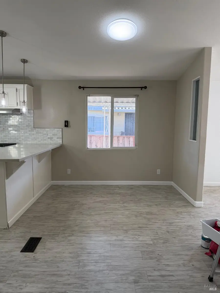 98 Leisure Park Circle, Santa Rosa, CA 95401 - #3